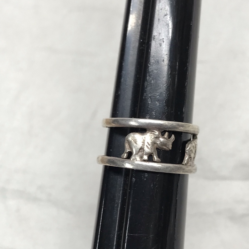 Vintage Sterling Silver Animal Ring Lion Rhino Hippo - Picture 2 of 15